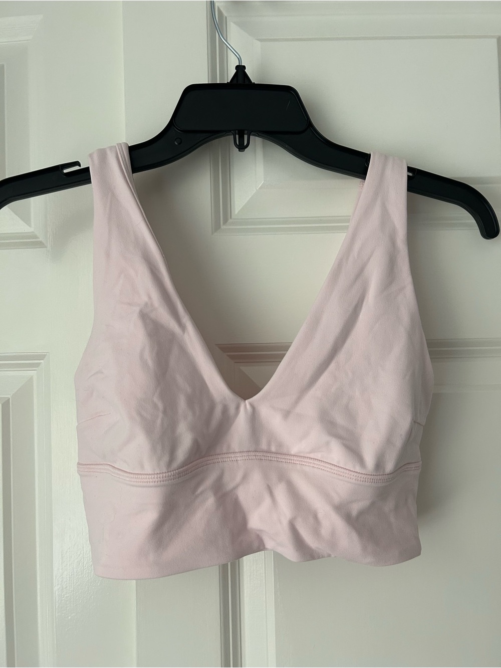 lululemon Align™ V-Neck Bra
Light Support, A/B Cup Pale Pink size 6 - like new!